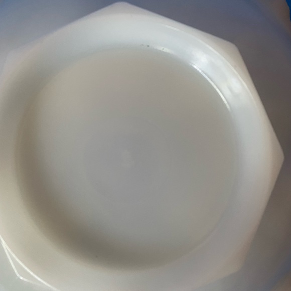Vintage Milk Glass Anchor Hocking Pedestal Bowl - Picture 5 of 8